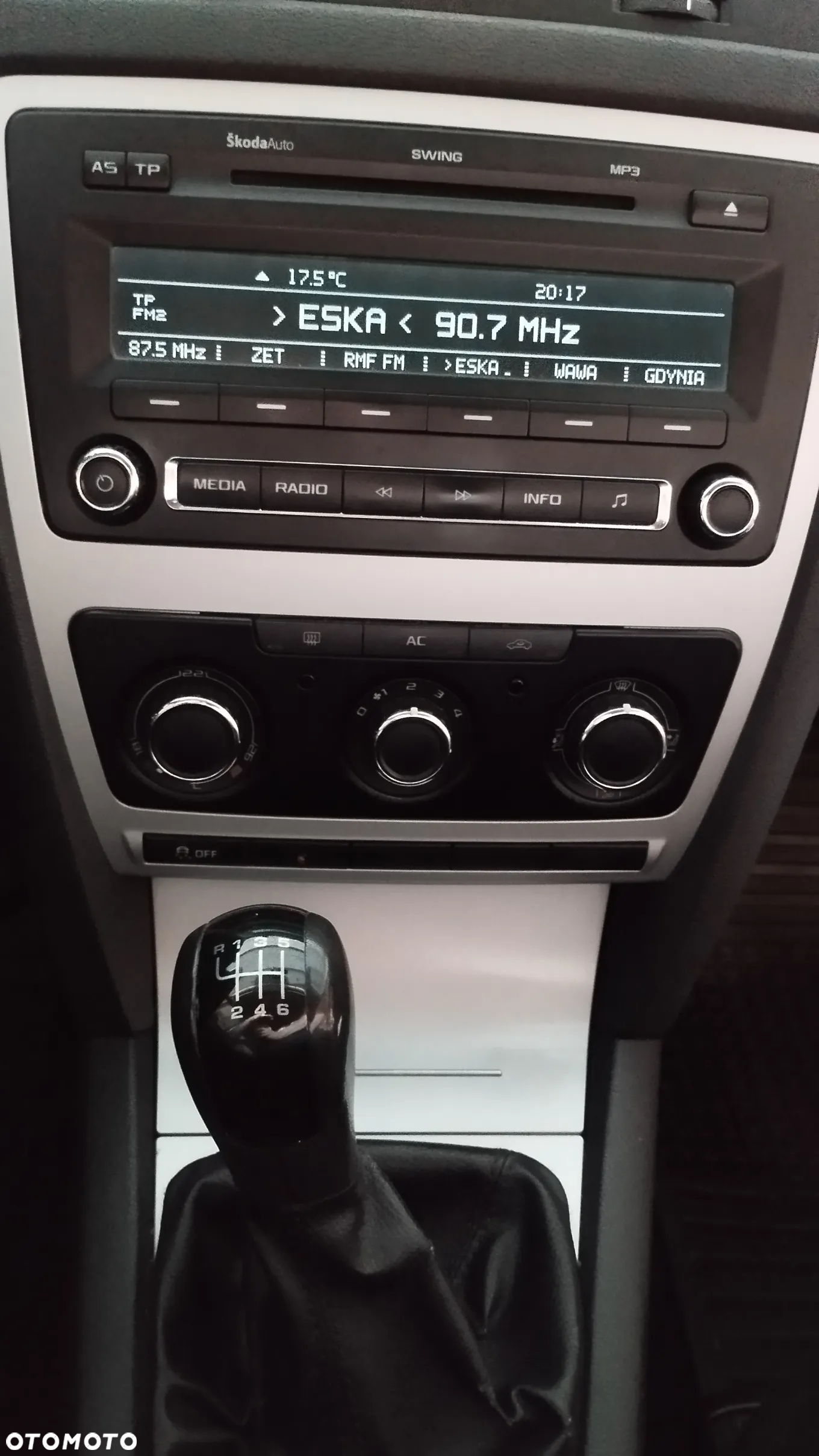 Skoda Octavia 1.4 TSI Ambiente - 11