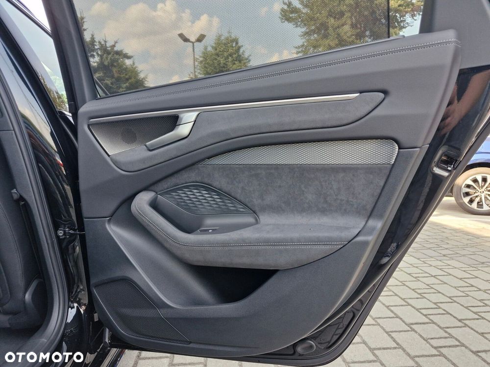 Audi A6 Avant - 28