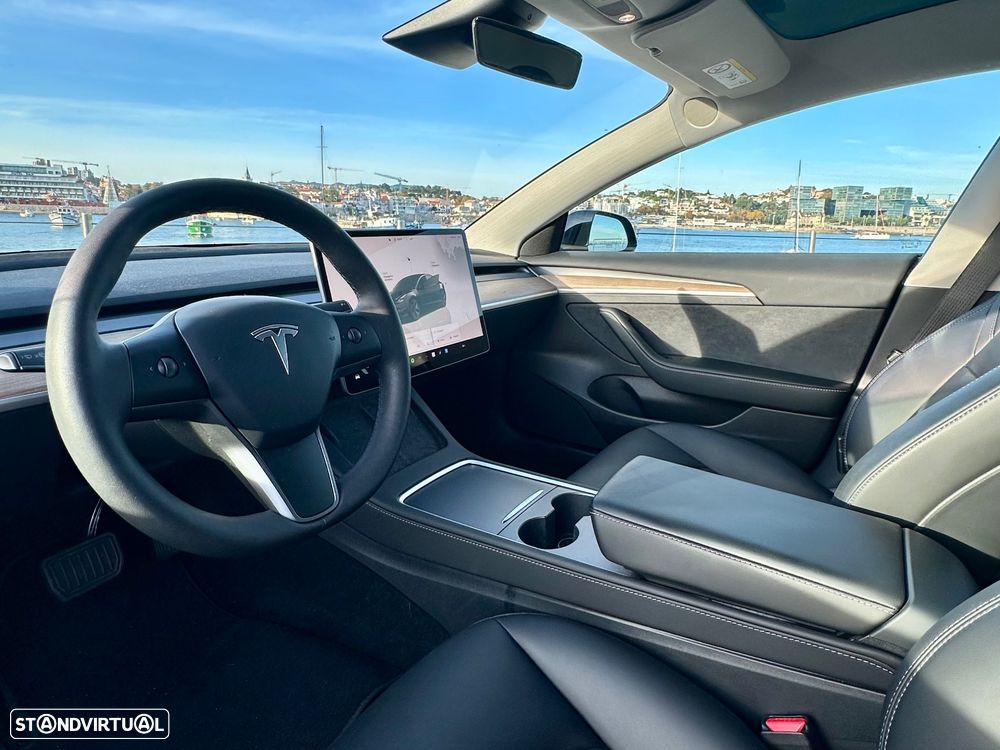 Tesla Model 3 Long-Range Dual Motor AWD - 9