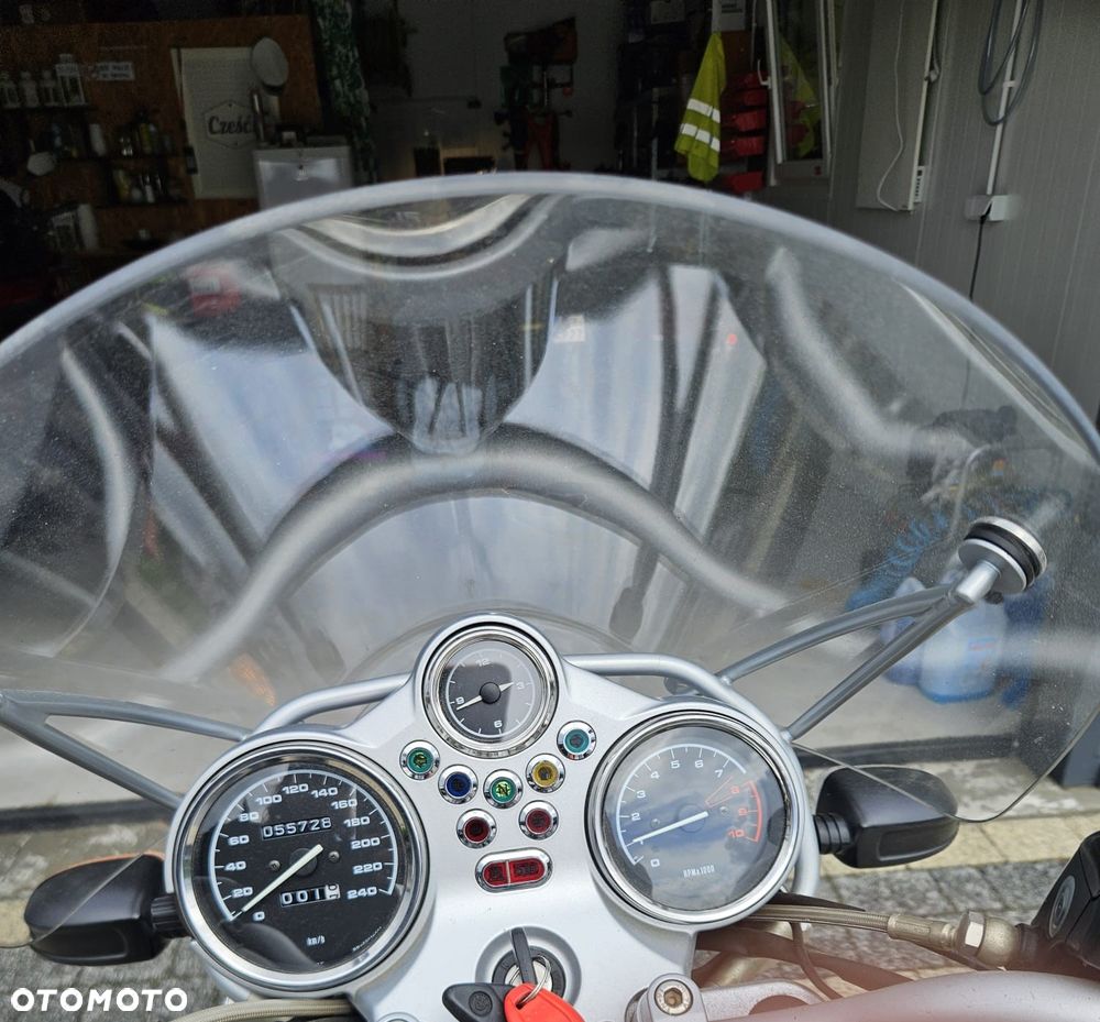 BMW R - 11