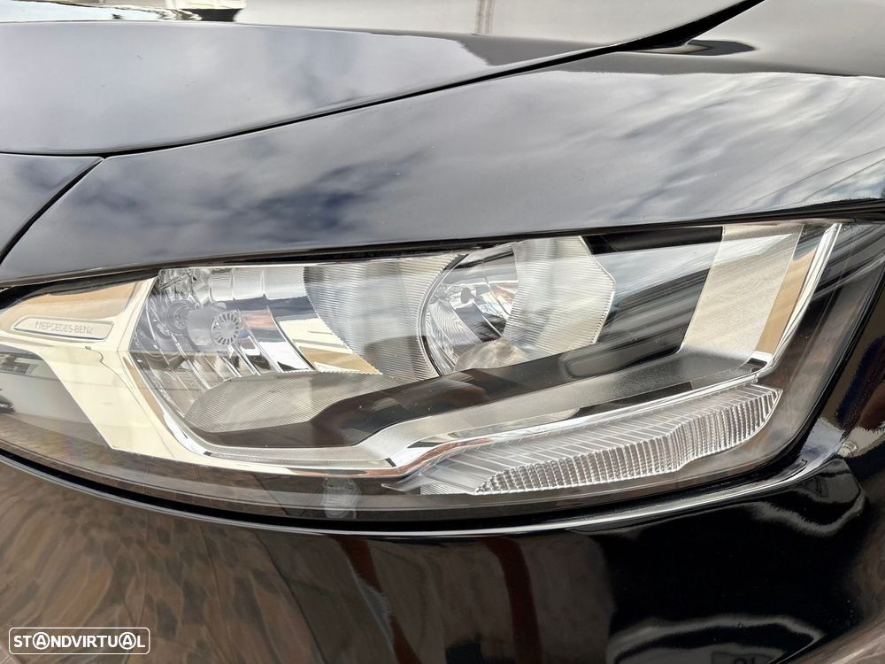 Mercedes-Benz A 200 Style Plus Aut. - 53