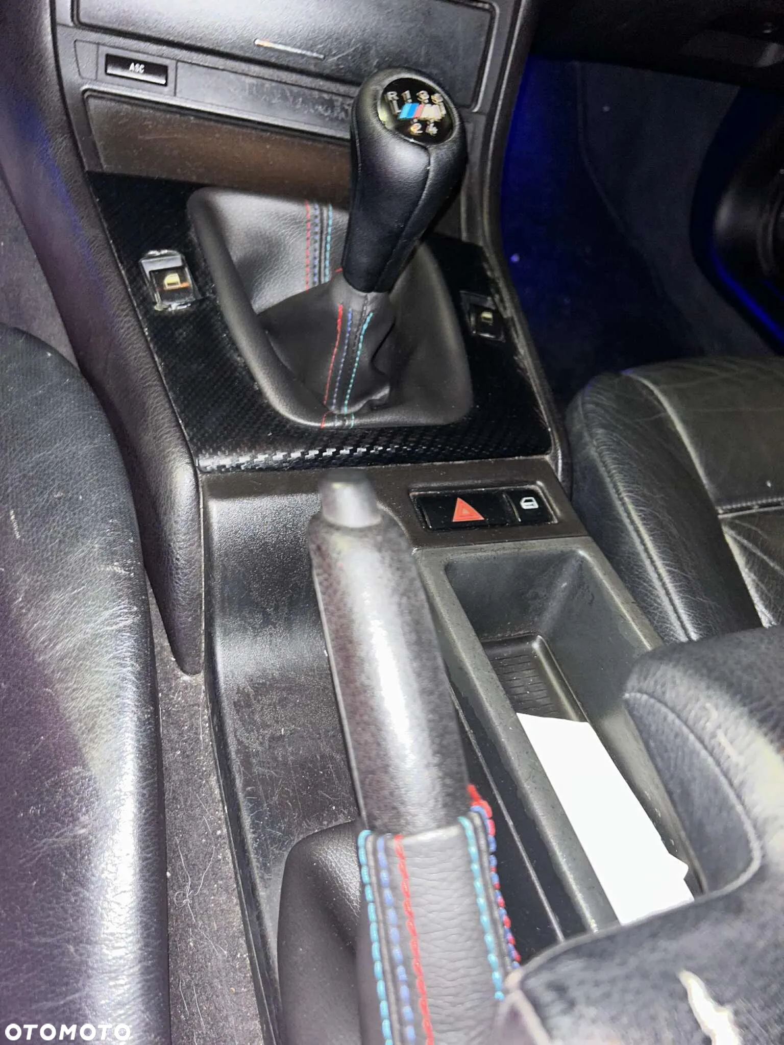 BMW Seria 3 318i - 14