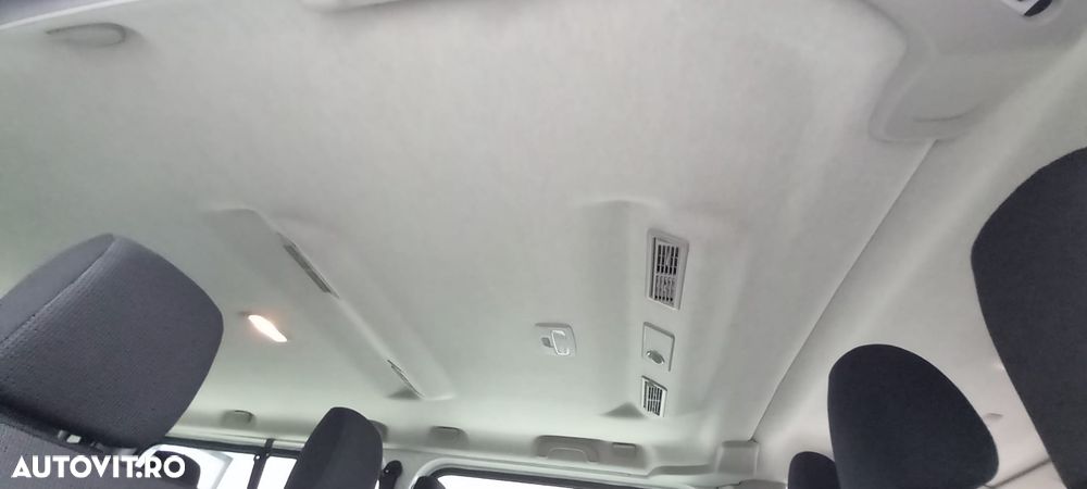 Renault Trafic 2.0 Blue dCi 150 S&S L2 8+1 Zen - 12