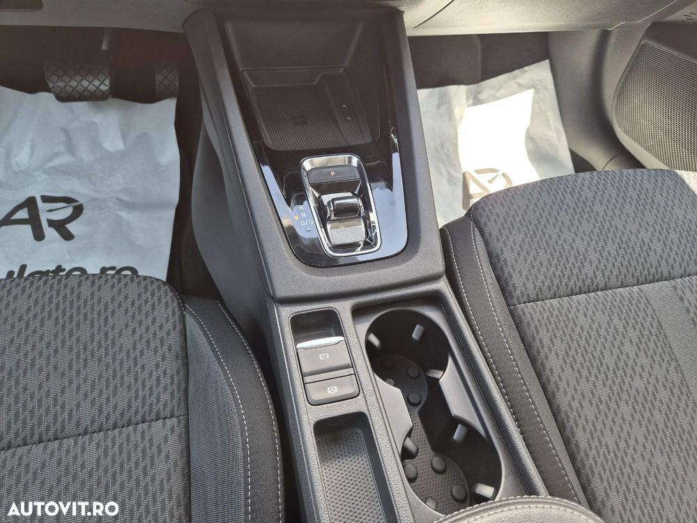 Skoda Octavia Combi 2.0 TDI DSG Style - 20