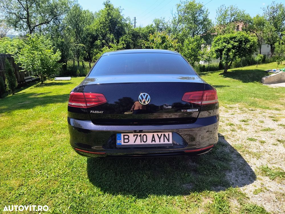 Volkswagen Passat 1.6 TDI Comfortline - 3