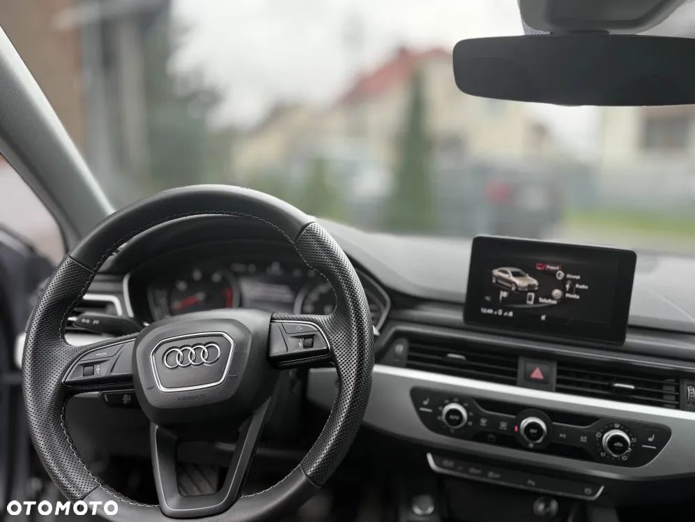 Audi A4 Limousine - 11