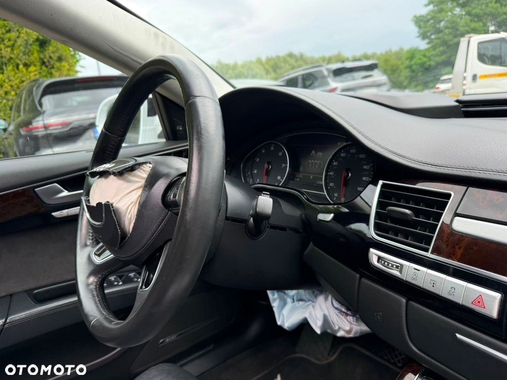 Audi A8 4.0 TFSI cylinder on demand quattro tiptronic Lang - 16