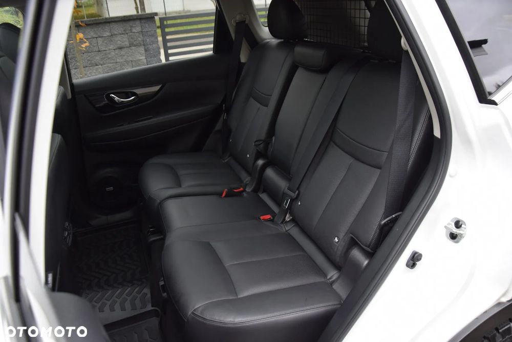 Nissan X-Trail 1.7 dCi ALL-MODE 4x4i Tekna - 27