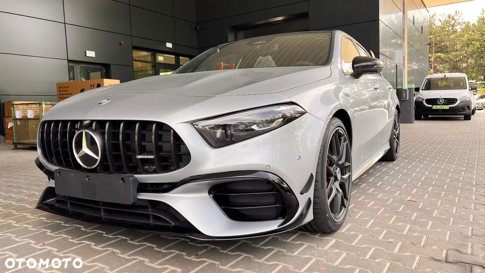 Mercedes-Benz Klasa A 45 S AMG 4-Matic Street Style Edition 8G-DCT - 3