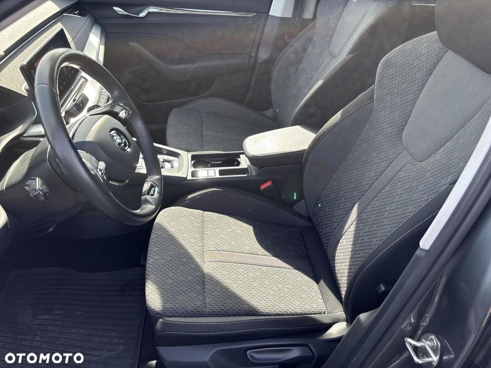 Skoda Octavia 2.0 TSI 4x4 Style DSG - 10