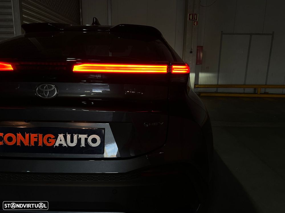 Toyota C-HR 1.8 Hybrid Exclusive - 34