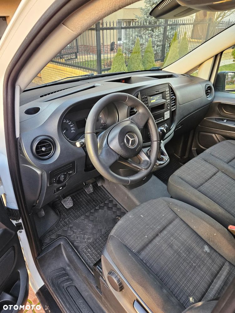 Mercedes-Benz Vito - 22