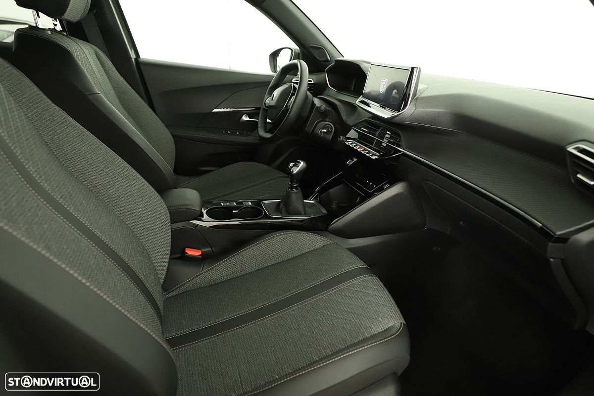 Peugeot 2008 1.2 PureTech Allure - 38
