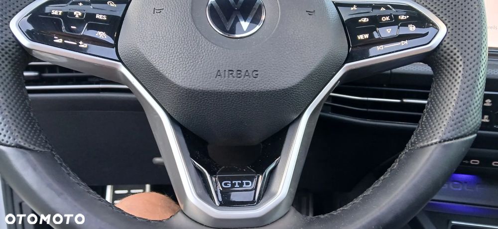 Volkswagen Golf 2.0 TDI SCR DSG GTD - 22