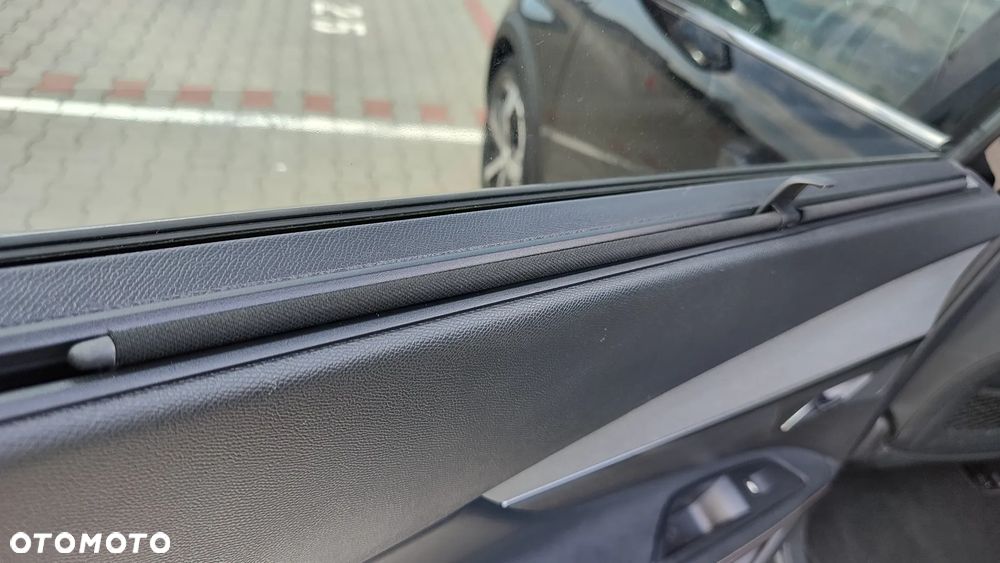 Peugeot 5008 2.0 BlueHDI GT S&S EAT8 - 31
