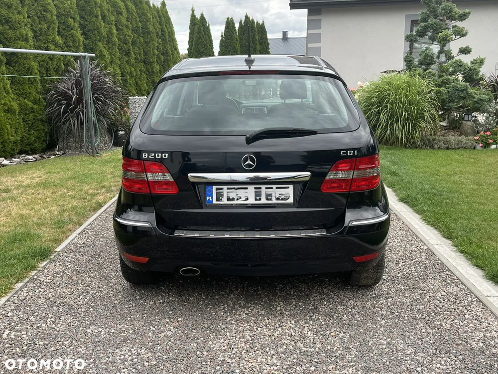 Mercedes-Benz Klasa B 200 CDI Autotronic - 8