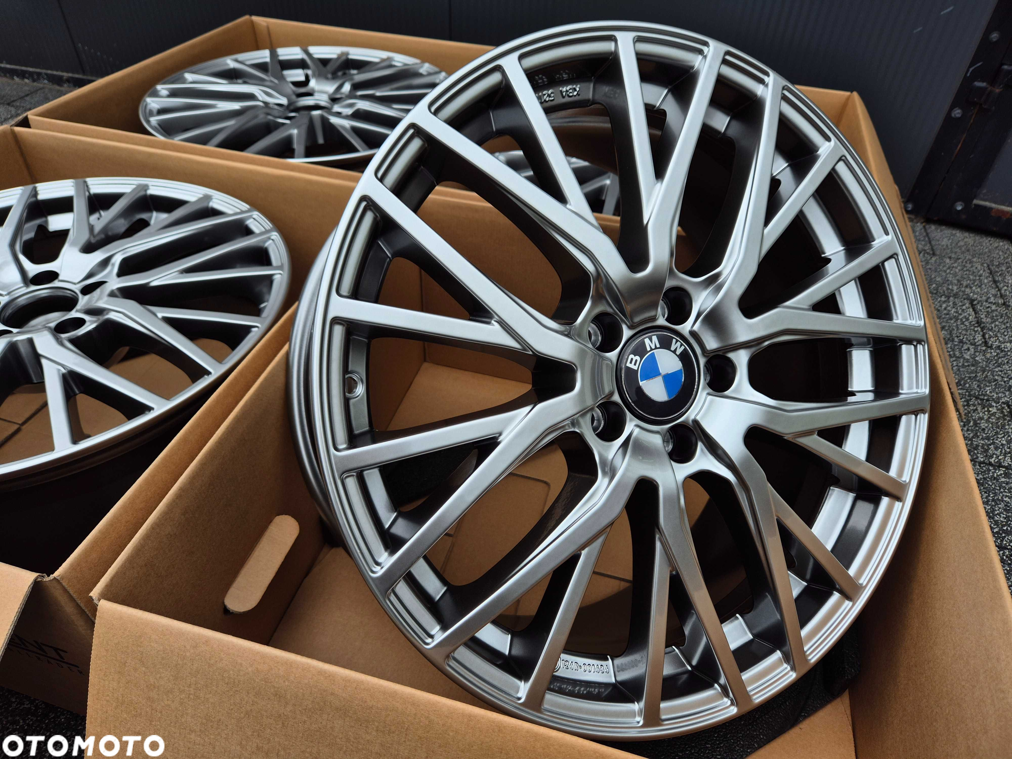 Felgi 19 BMW serii 1 F40 F70 X1 F48 / F49 X2 F39 U10 5x112 - 5