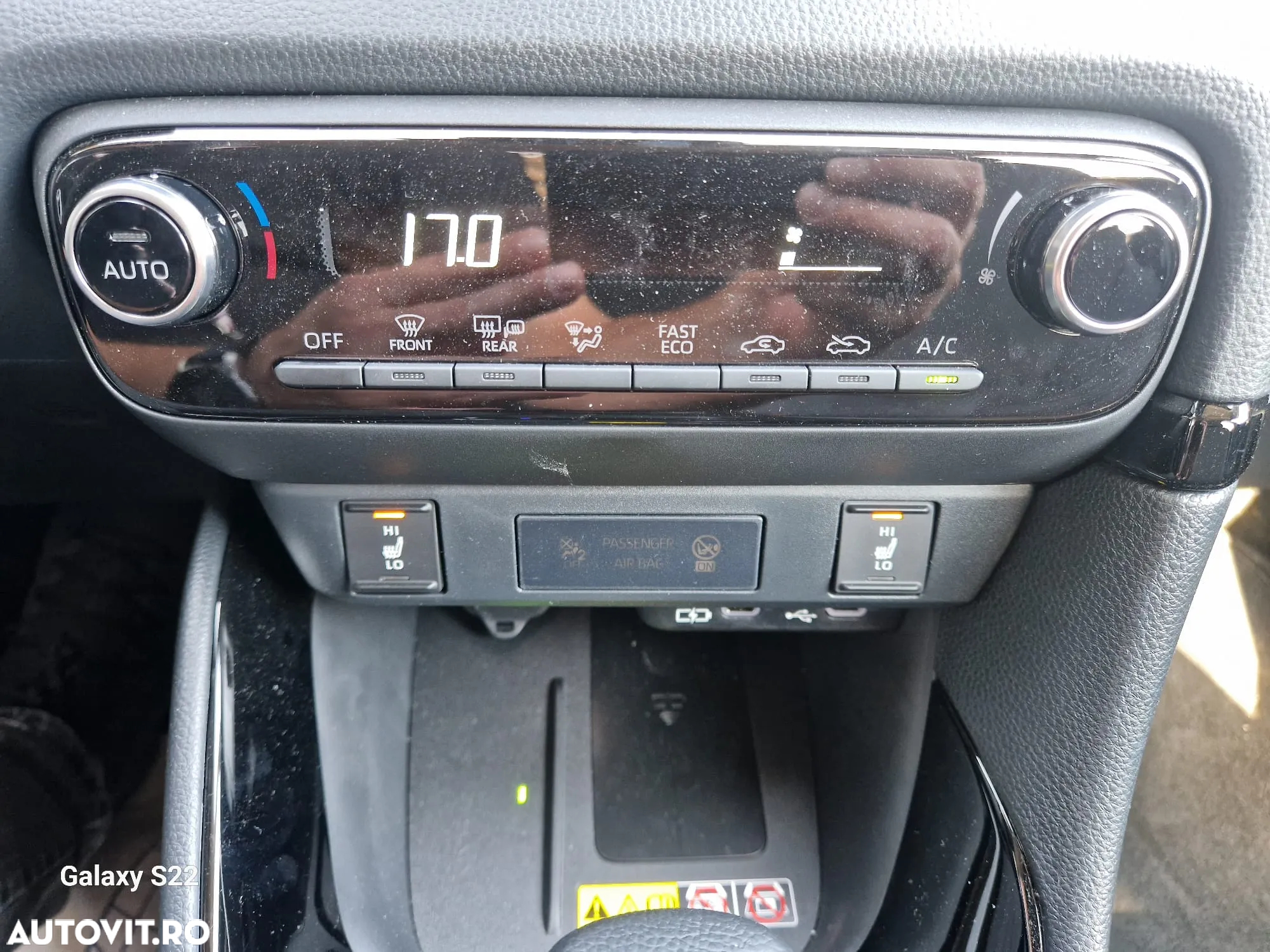 Toyota Yaris 1.5 VVT-i HSD Dynamic - 17