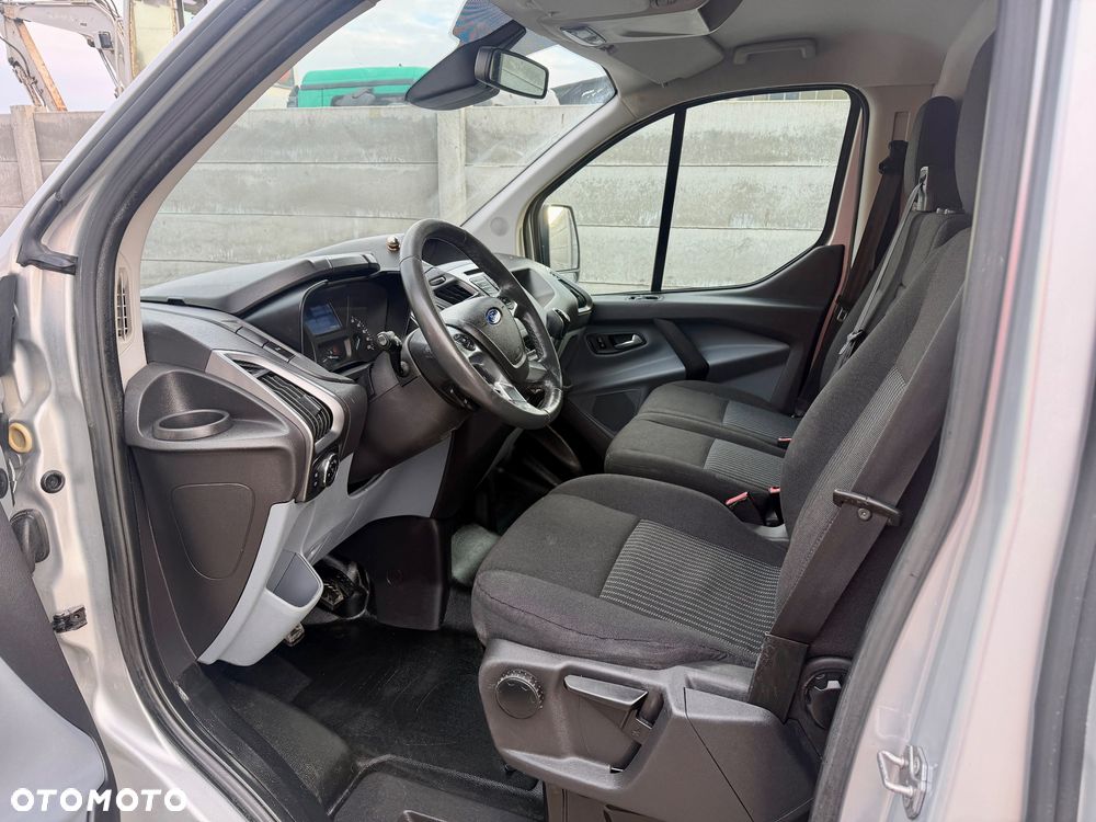 Ford Transit Custom Long 2.2 TDCI 125 KM L2H1 Klima Kamera PDC - 7