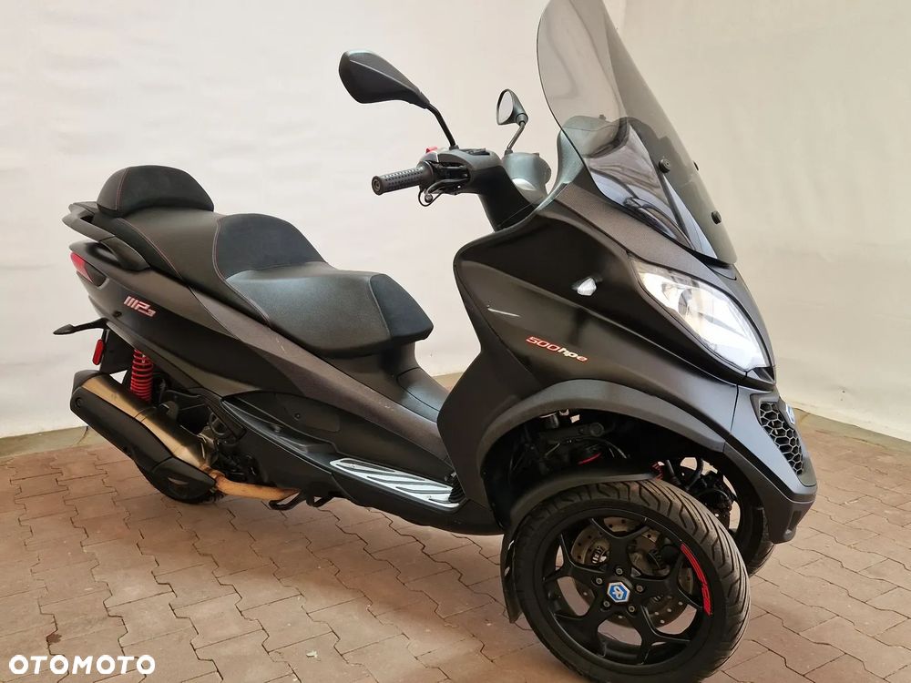 Piaggio MP-3 - 1