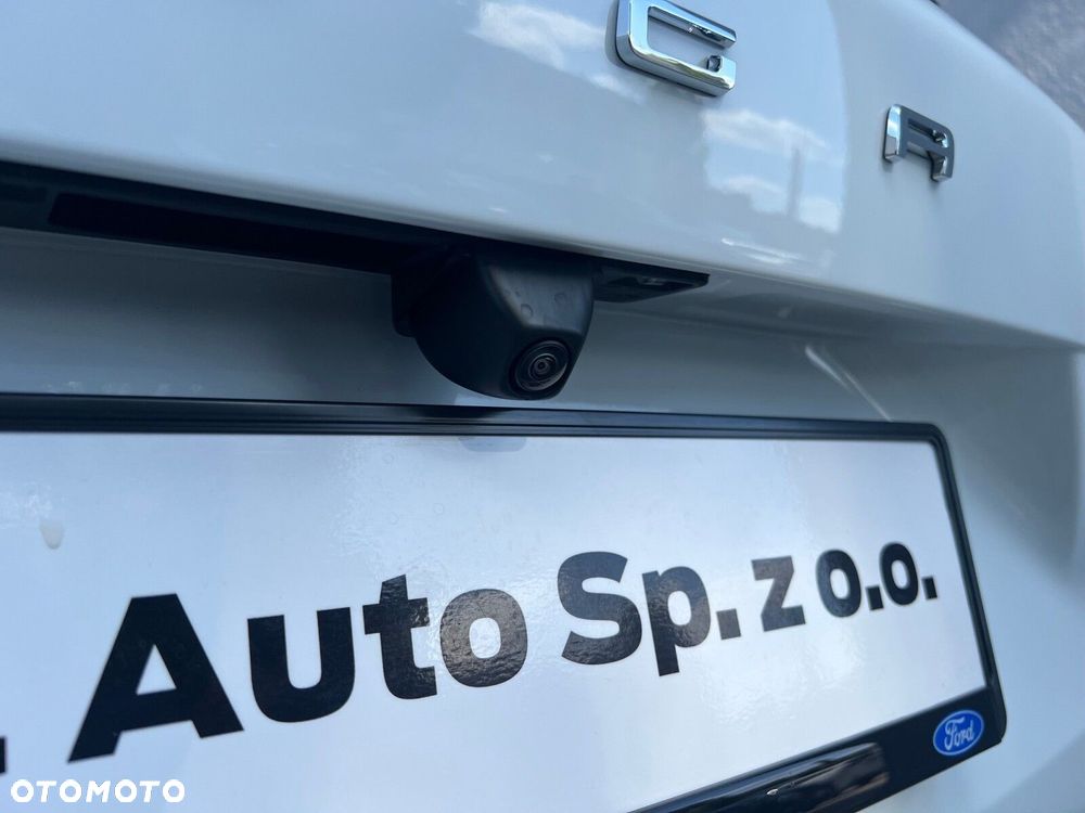 Ford Kuga - 8