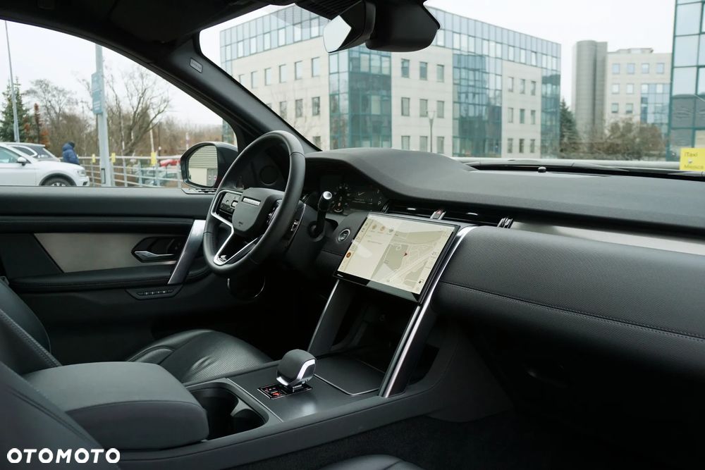 Land Rover Discovery Sport D200 - 17