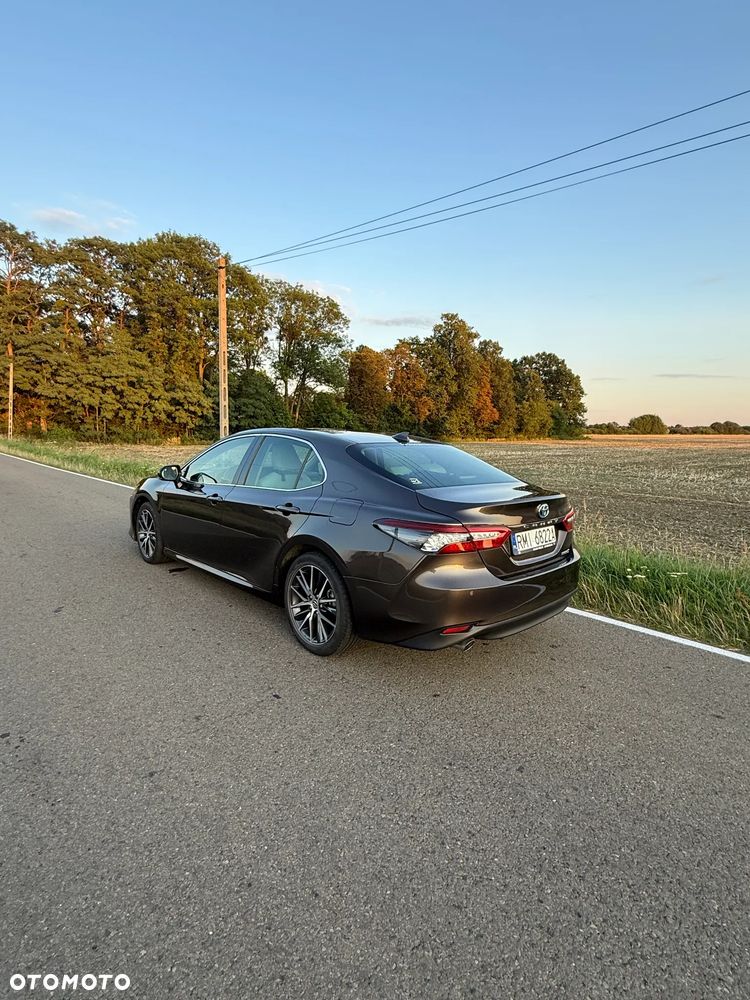 Toyota Camry 2.5 Hybrid Executive CVT - 3