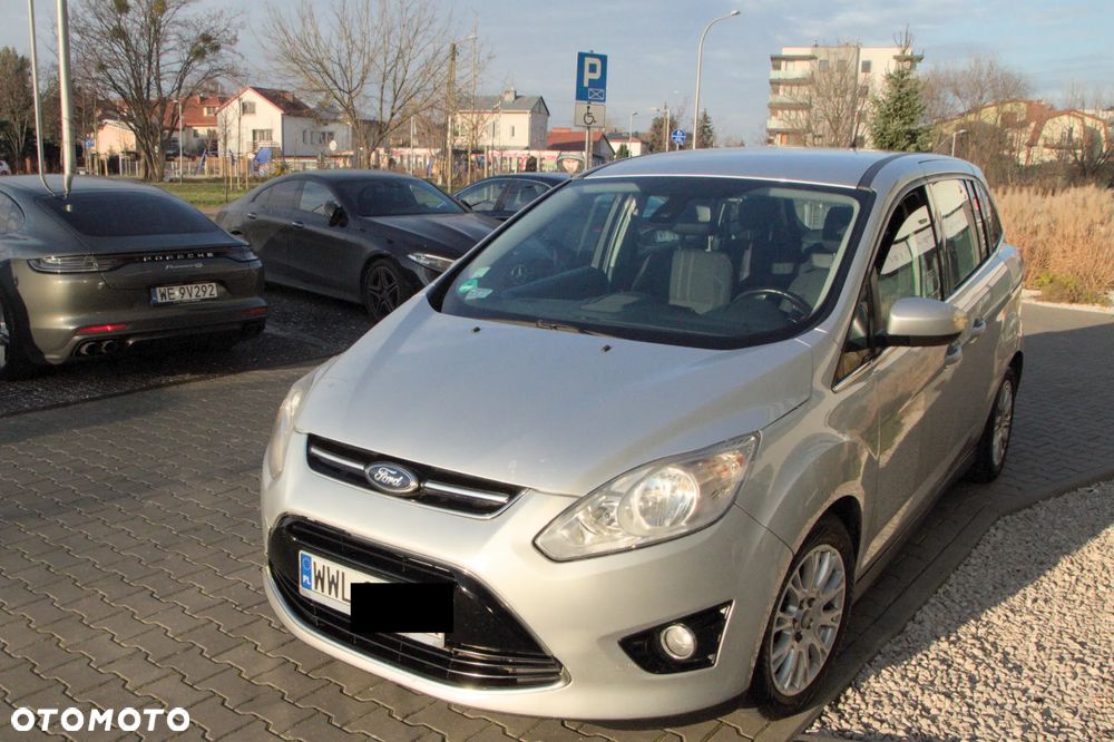 Ford Grand C-MAX - 3