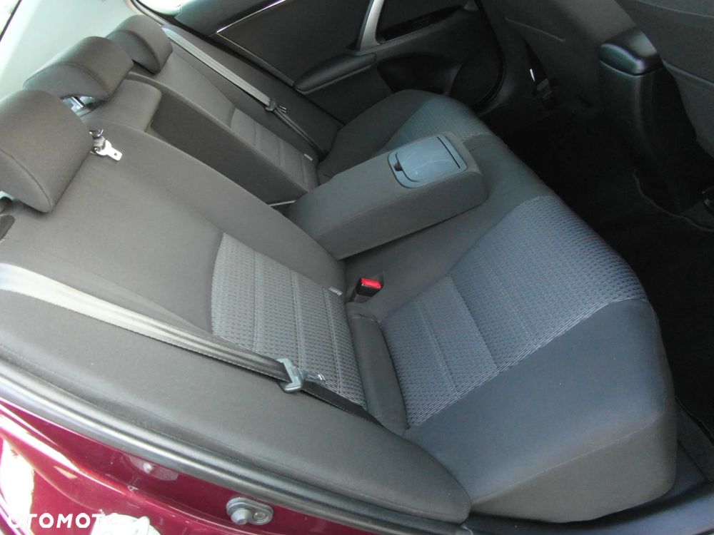 Toyota Avensis 1.8 Edition-S - 29