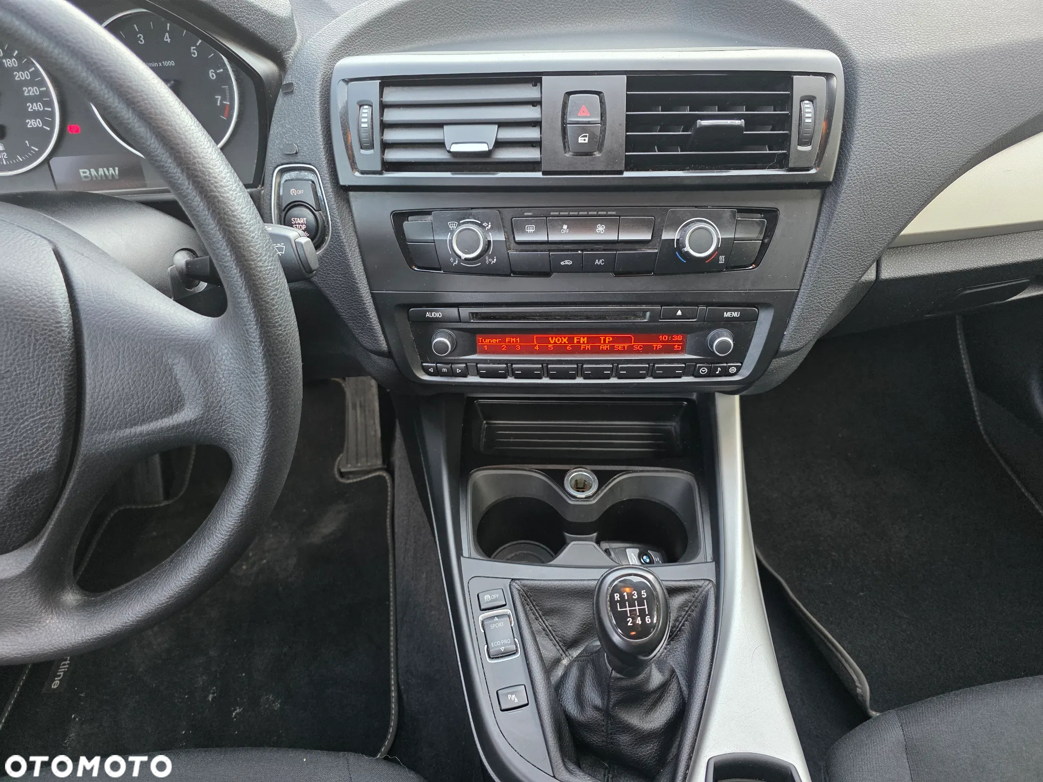 BMW Seria 1 116i Sport Line - 8