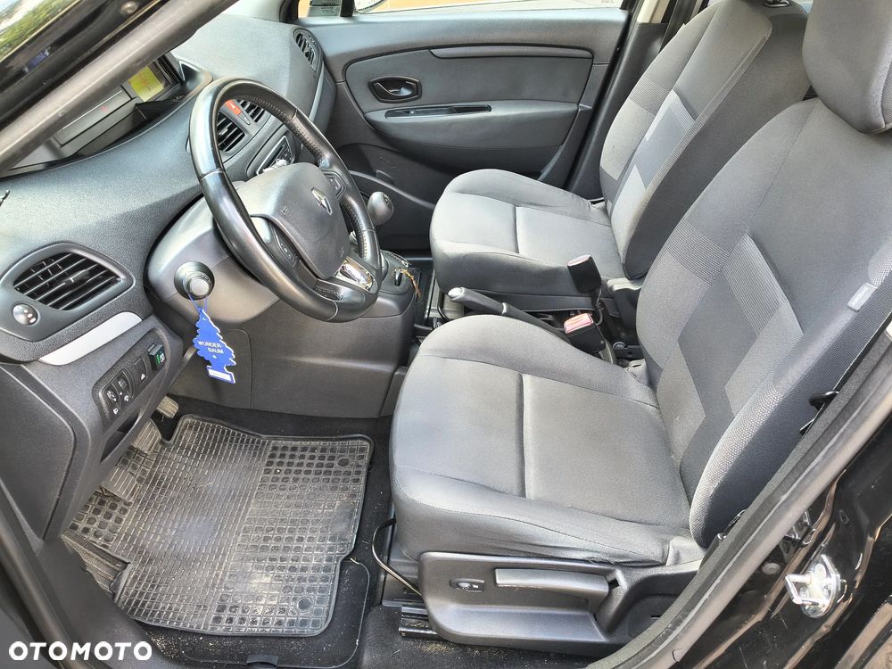 Renault Scenic 1.6 16V 110 Dynamique - 4