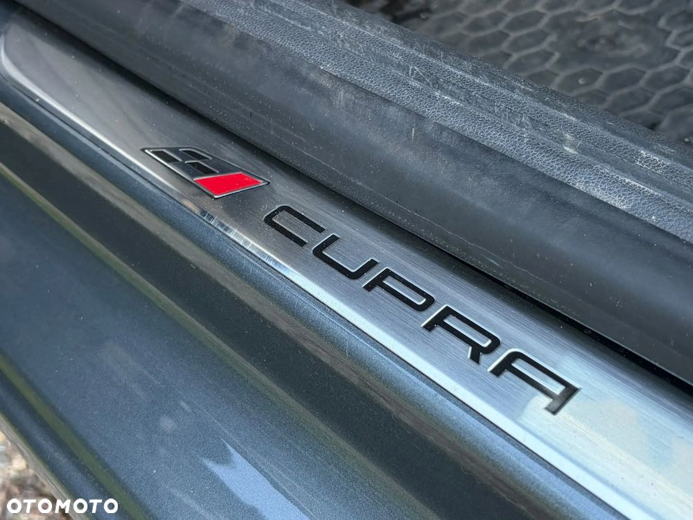 Seat Leon 2.0 TSI Cupra 290 S&S DSG - 32
