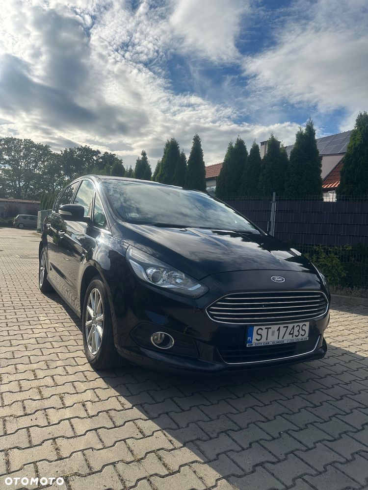 Ford S-Max