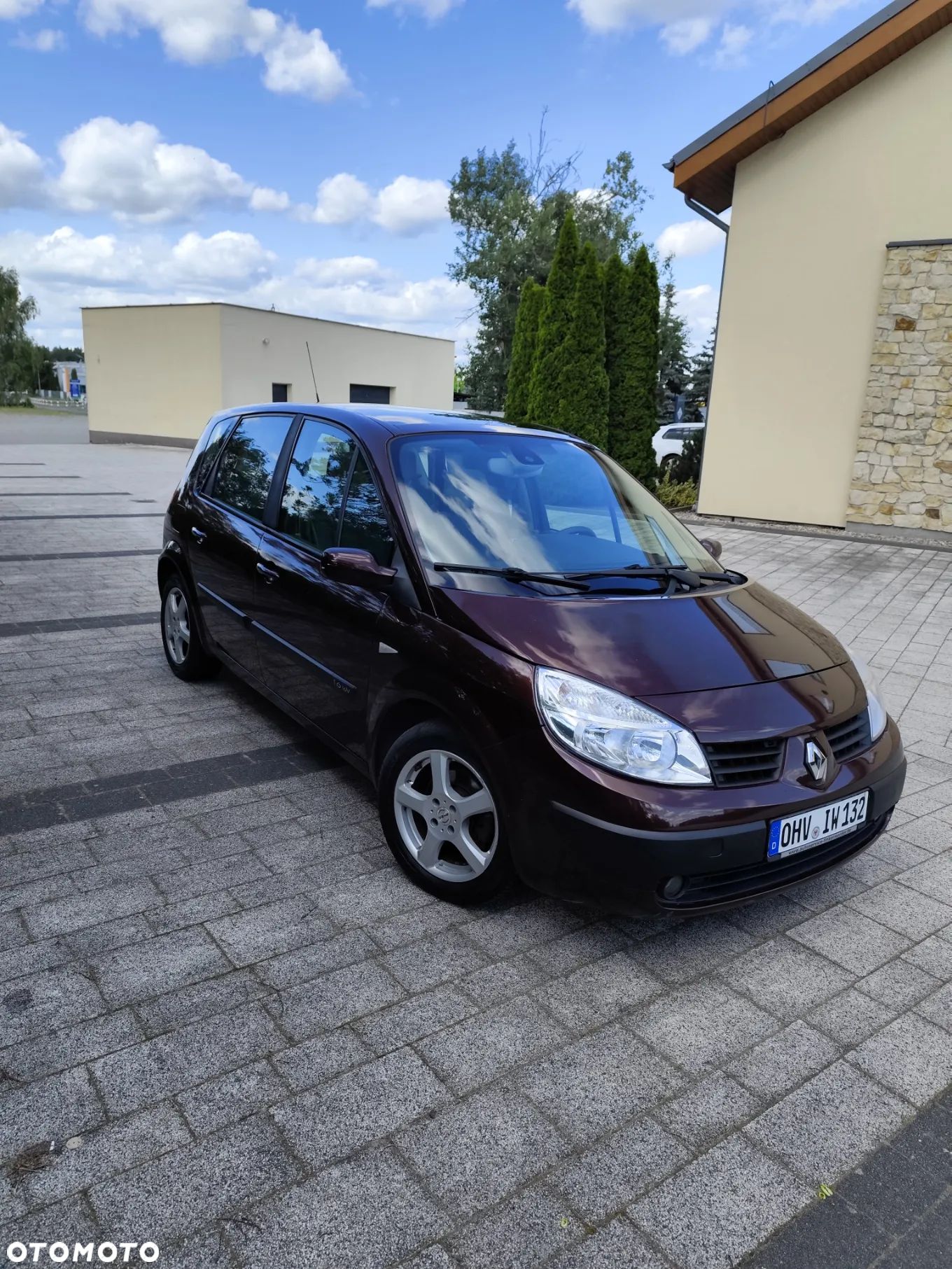 Renault Scenic - 1