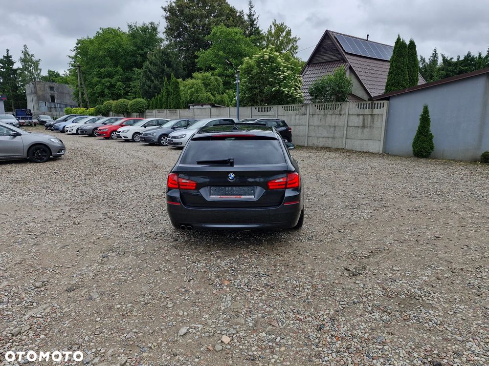 BMW Seria 5 520d - 6