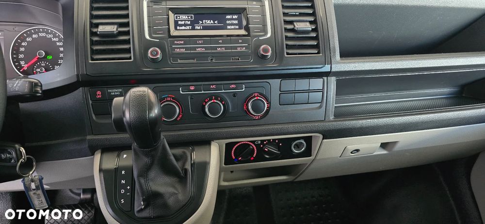 Volkswagen Transporter L2H1 Plus Comfortline DSG - 19