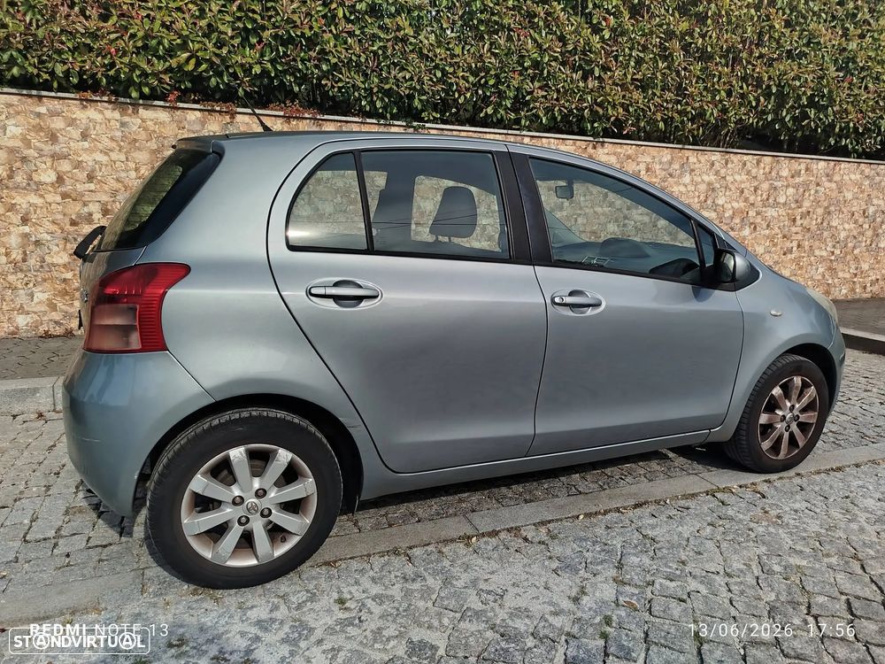 Toyota Yaris 1.0 VVT-i AC Manual - 2