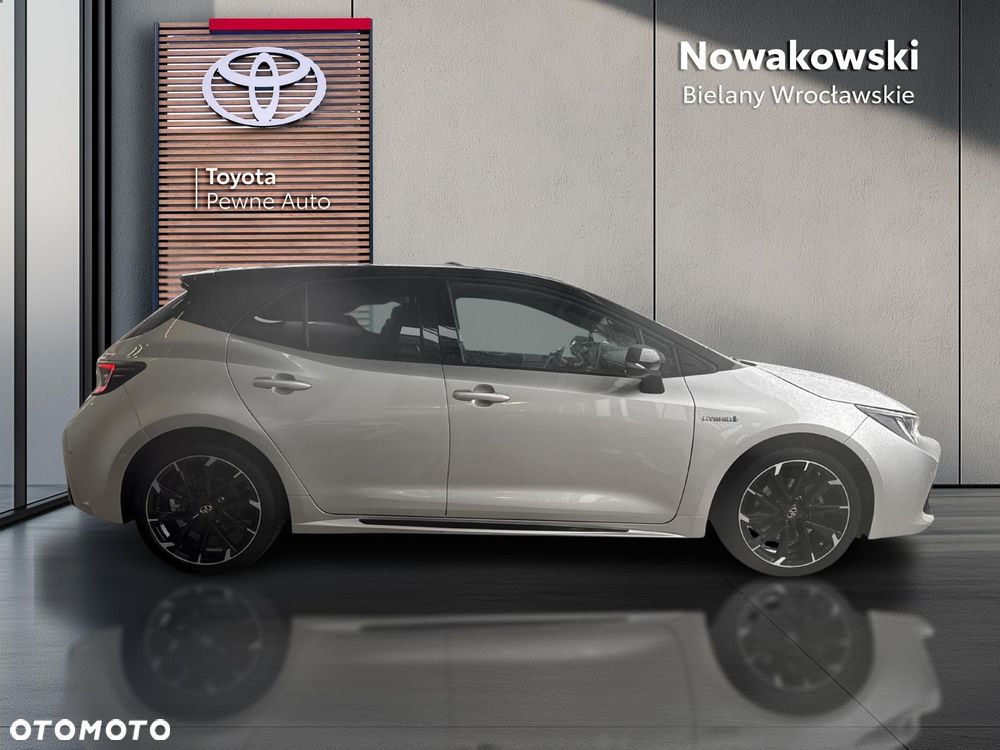 Toyota Corolla 2.0 Hybrid GR Sport - 6