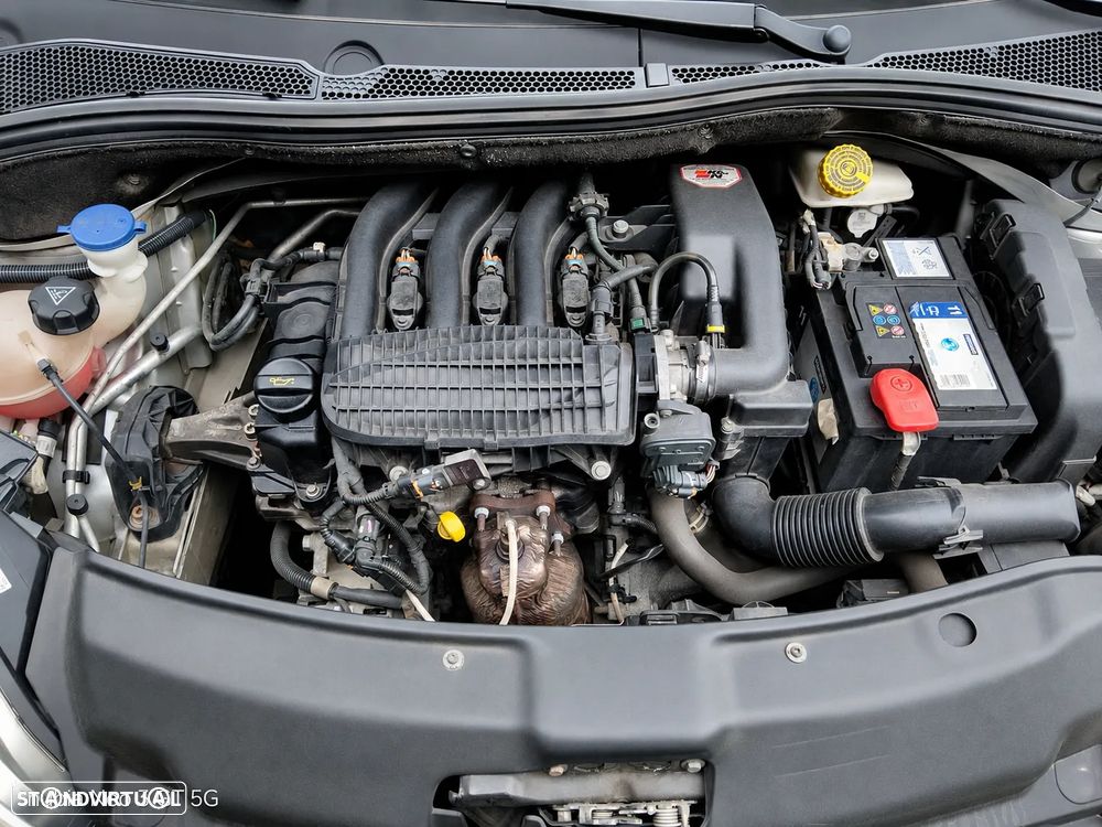 Peugeot 208 82 VTI Active - 9