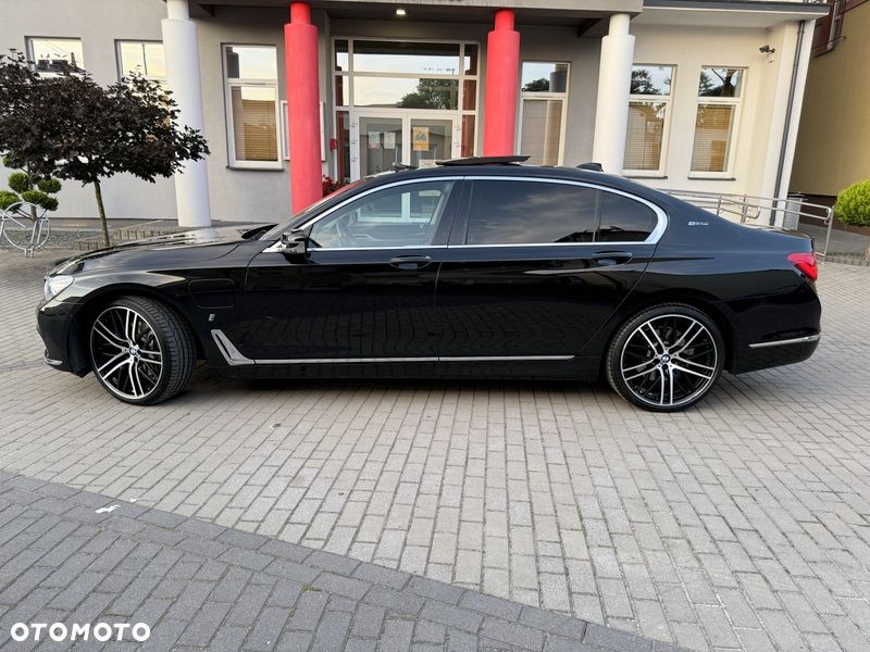 BMW Seria 7 - 2