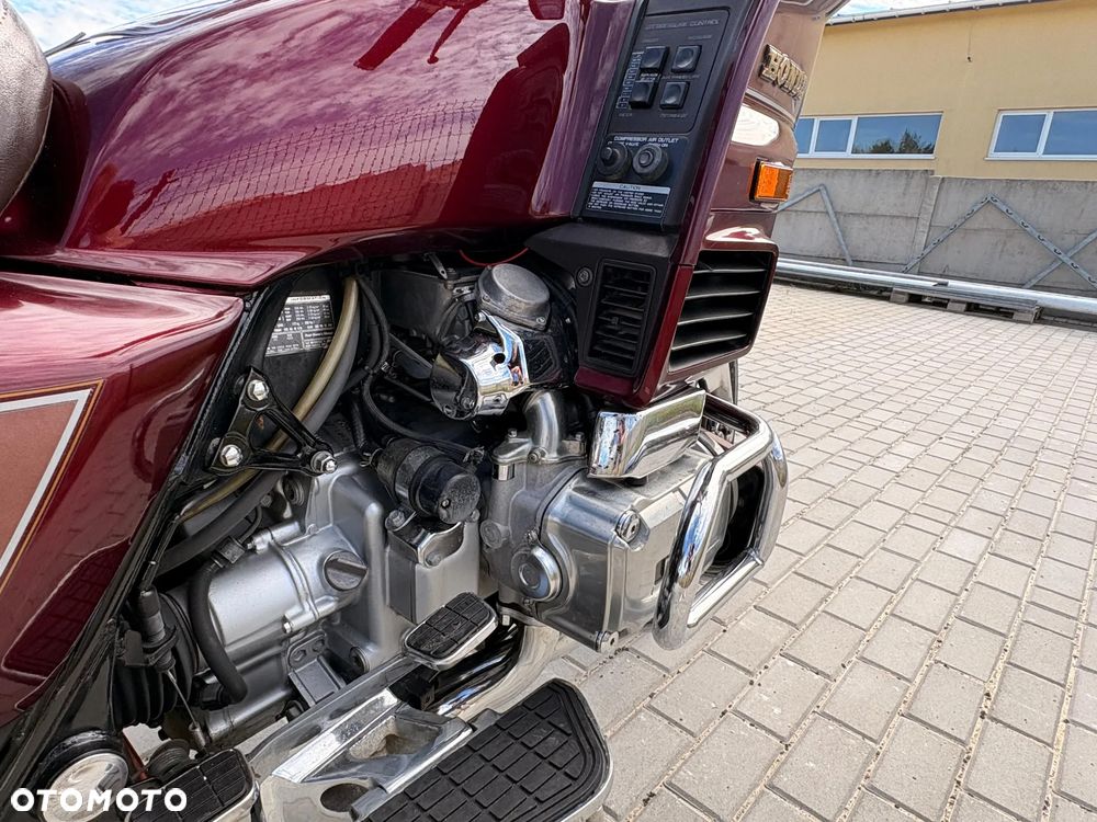 Honda GL - 15