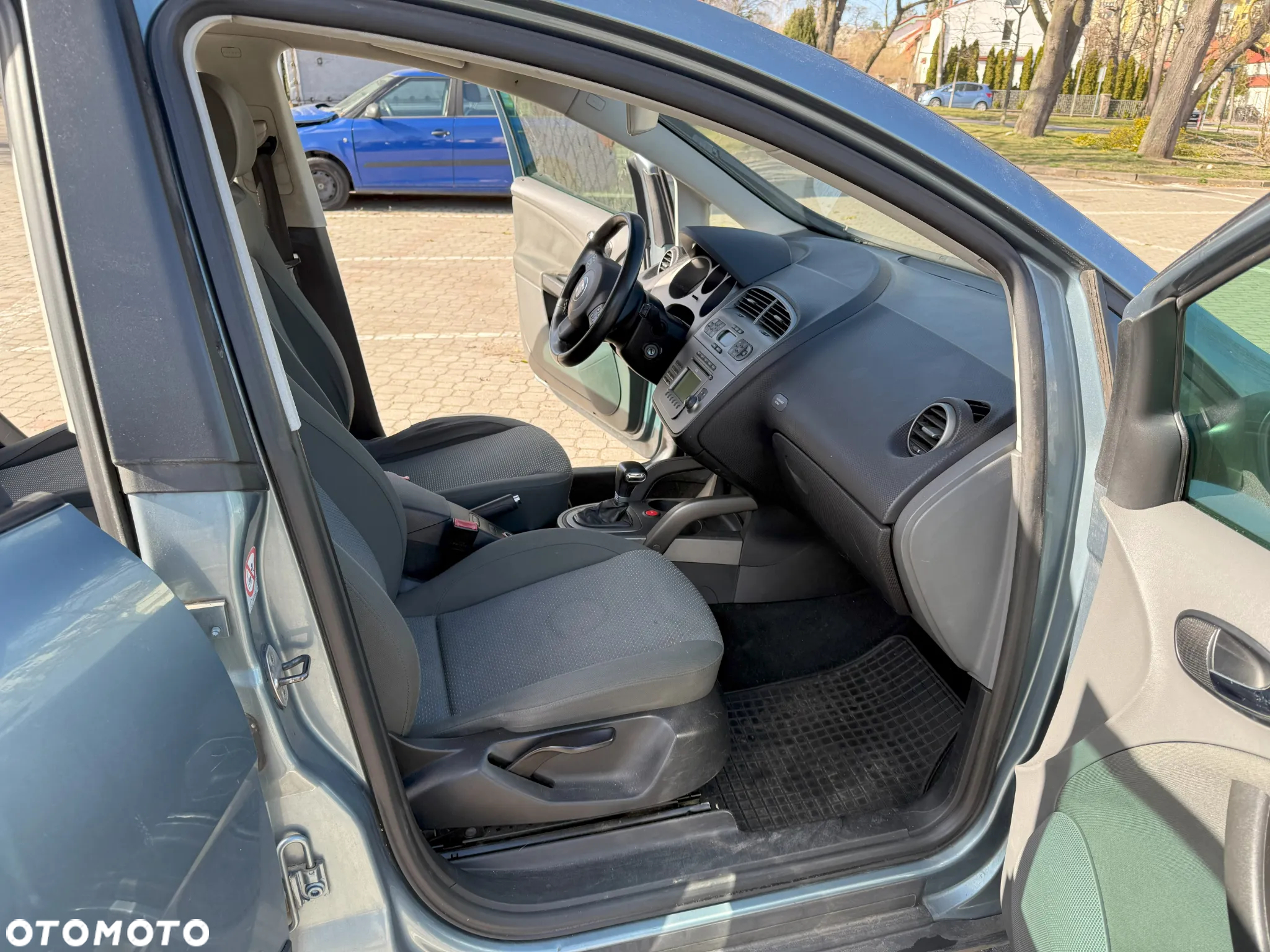 Seat Toledo 2.0 TDI Stylance DSG - 17