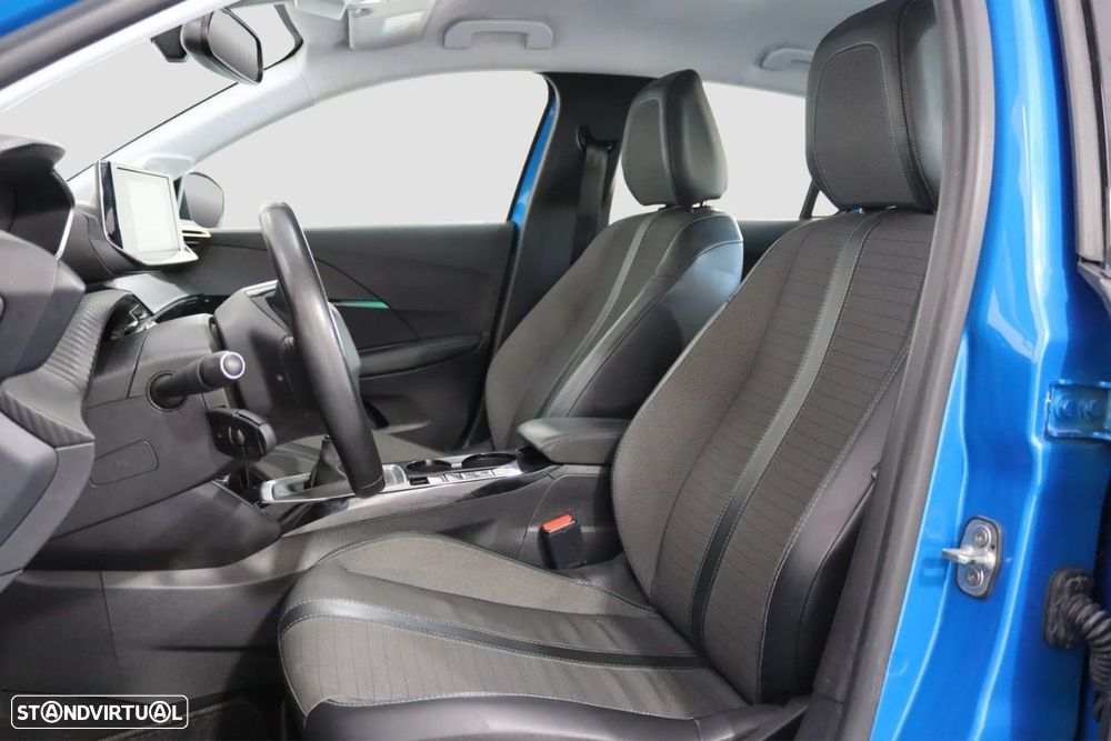 Peugeot 208 1.2 PureTech Allure — fotografia 10