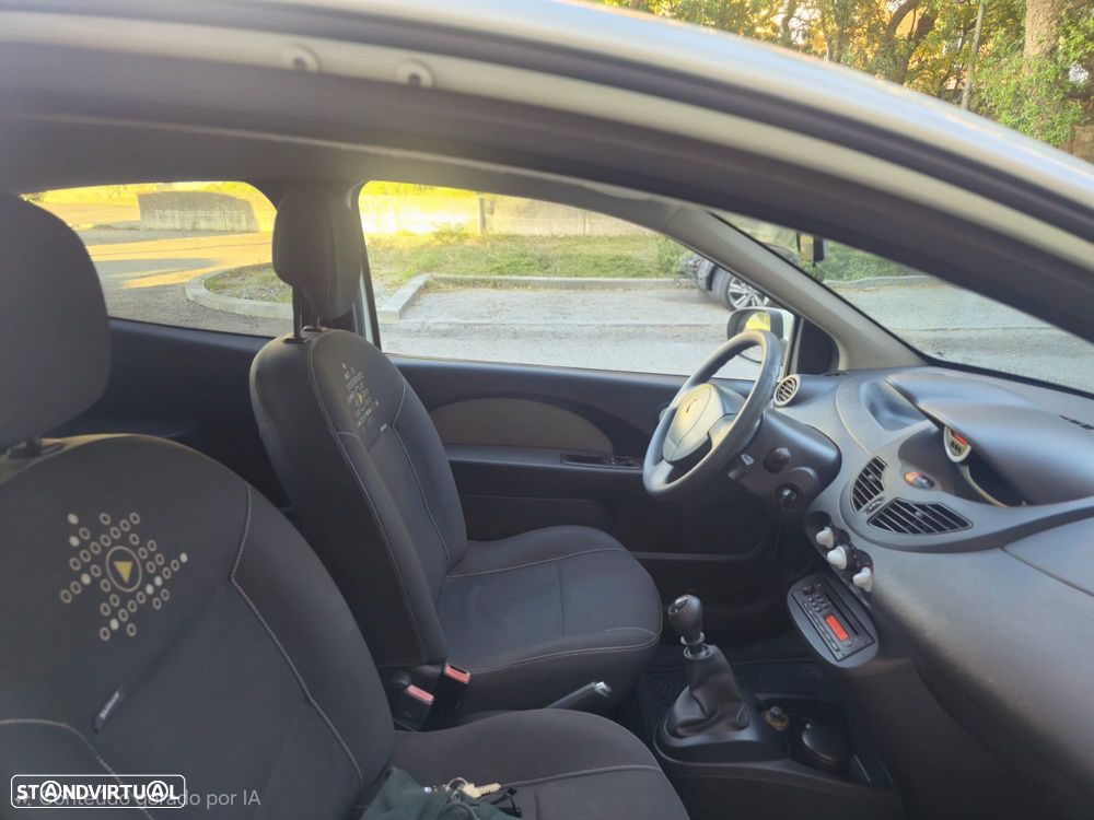 Renault Twingo 1.2 16V Yahoo - 6
