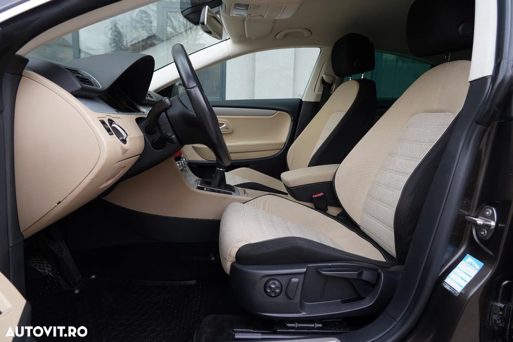 Volkswagen Passat CC 2.0 TDI BlueMotion Technology Exclusive - 10
