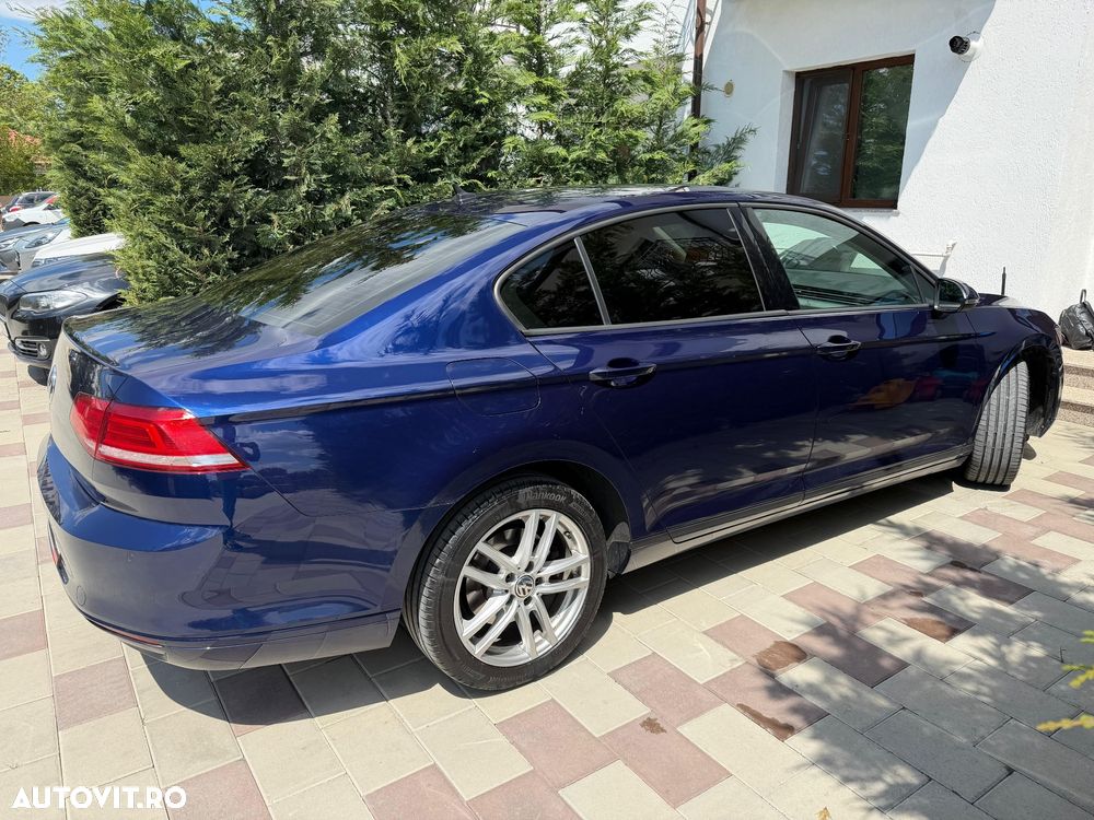 Volkswagen Passat 2.0 TDI SCR DSG Comfortline - 26