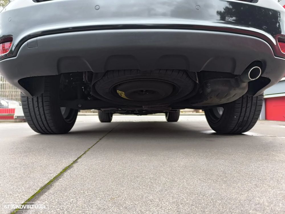 Fiat Freemont 2.0 M-Jet Urban - 22