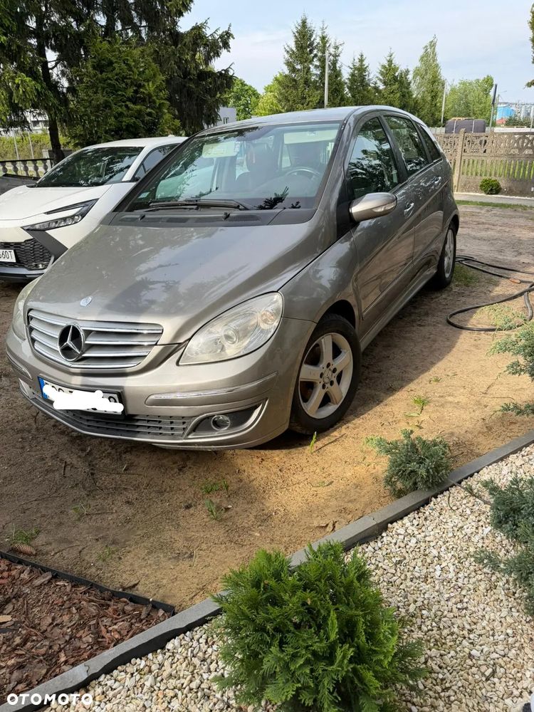 Mercedes-Benz Klasa B - 1