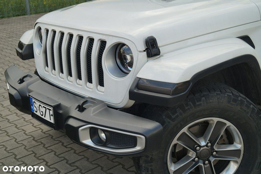 Jeep Wrangler - 2