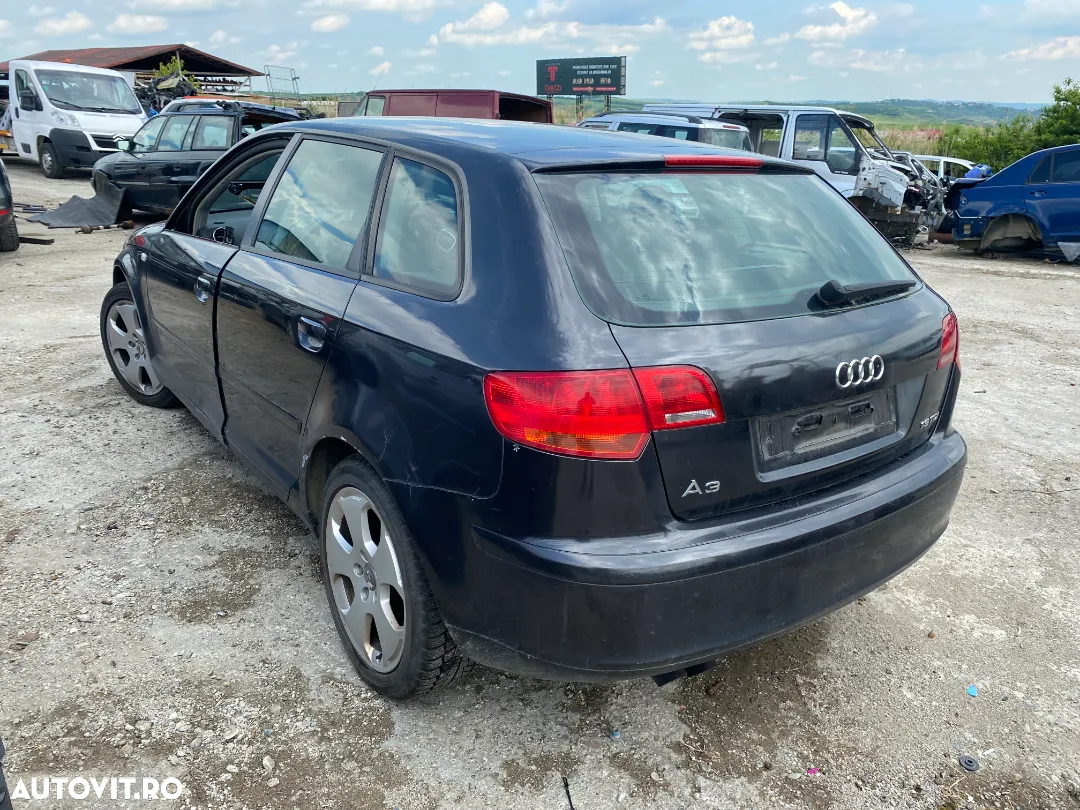 Dezmembrez piese Audi A3 8p - 4